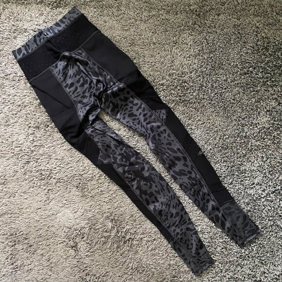 Lululemon Just Breathe Animal Print Legging - Picture 6 of 9